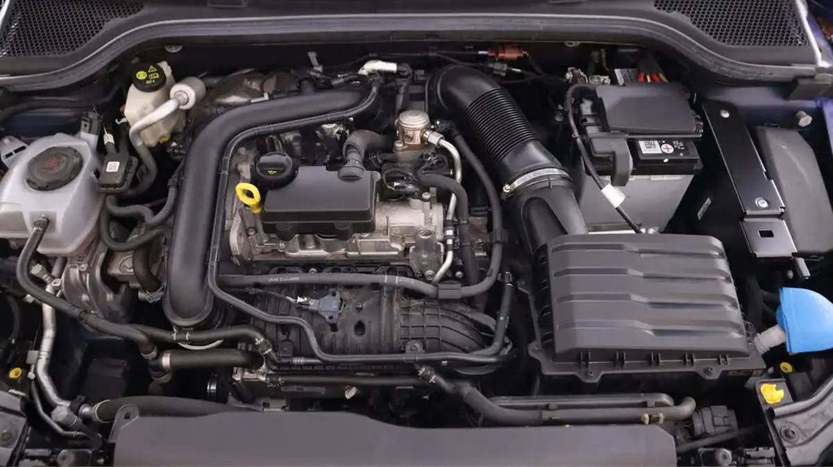 2021-skoda-kamiq-10-tsi-se-95ps-big-18