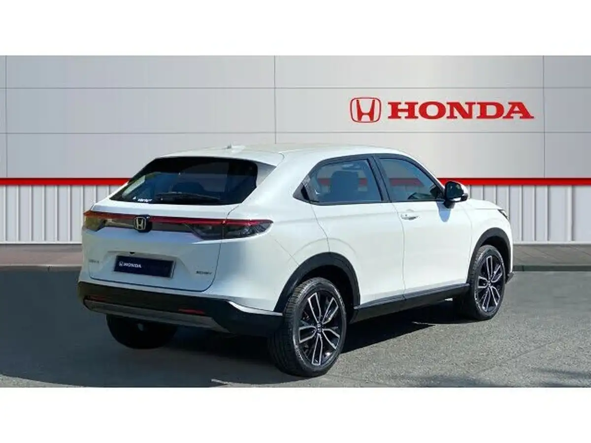 2022-honda-hr-v-15-i-mmd-elegance-big-11
