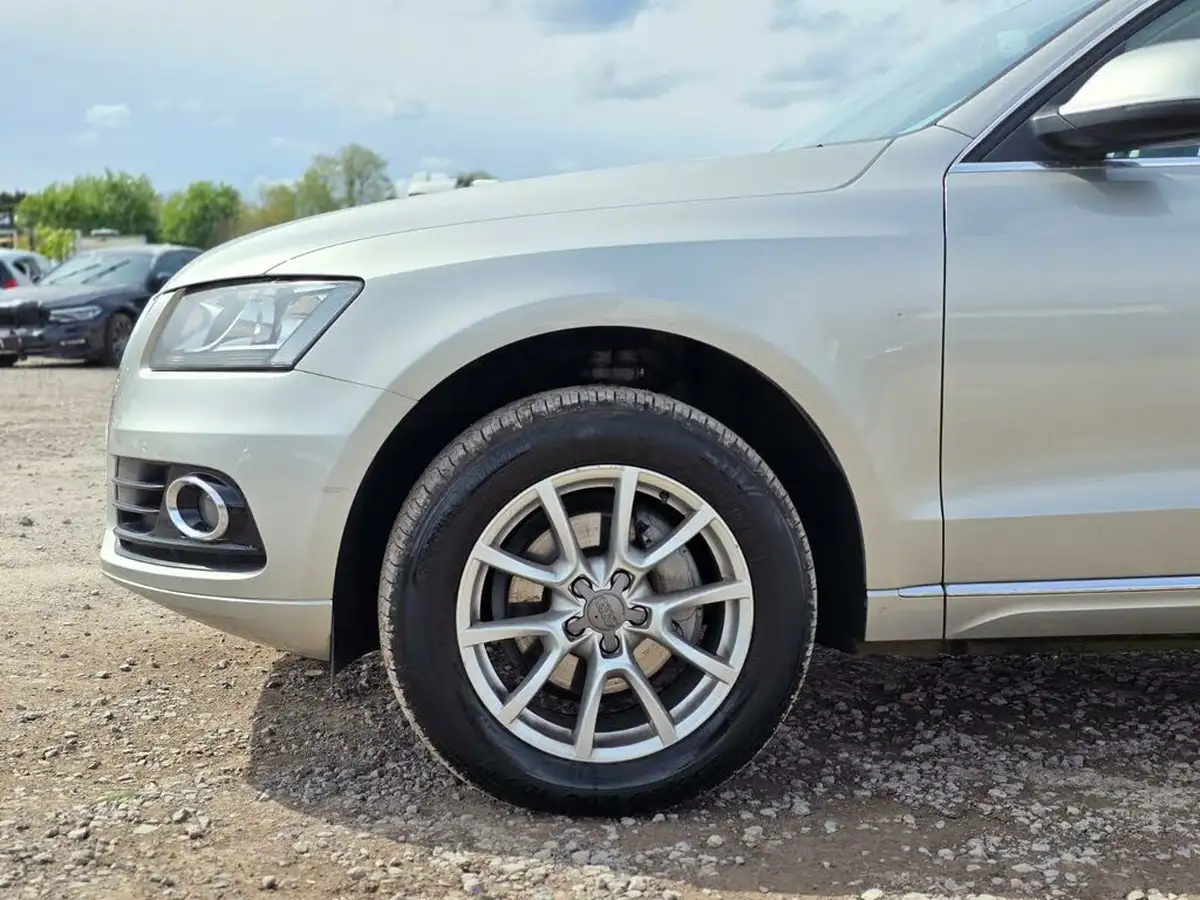2013-audi-q5-20-quattro-se-180ps-big-38