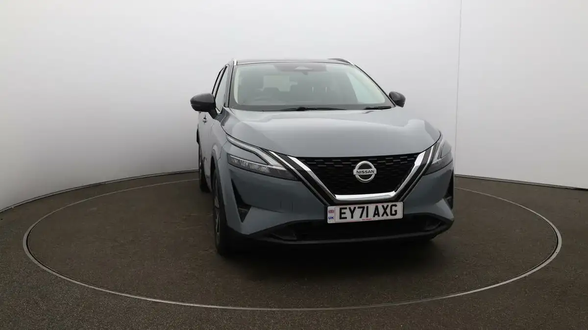 2021-nissan-qashqai-13-dig-t-premiere-edition-140ps-big-32