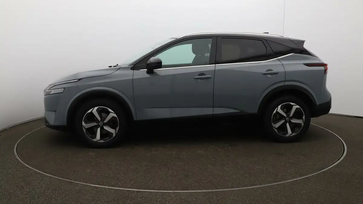 2021-nissan-qashqai-13-dig-t-premiere-edition-140ps-big-56