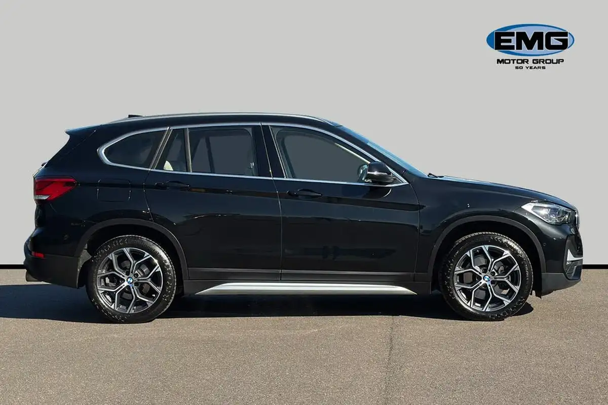 2021-bmw-x1-20-xdrive20i-xline-big-2