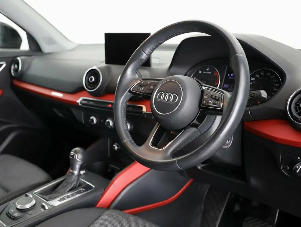 2020-audi-q2-16-30-tdi-sport-s-tronic-big-26