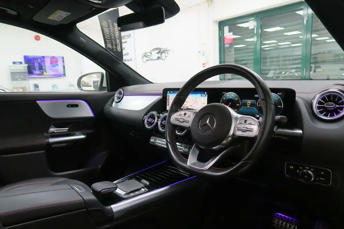 2021-mercedes-benz-eqa-e-eqa-250-amg-line-premium-big-10
