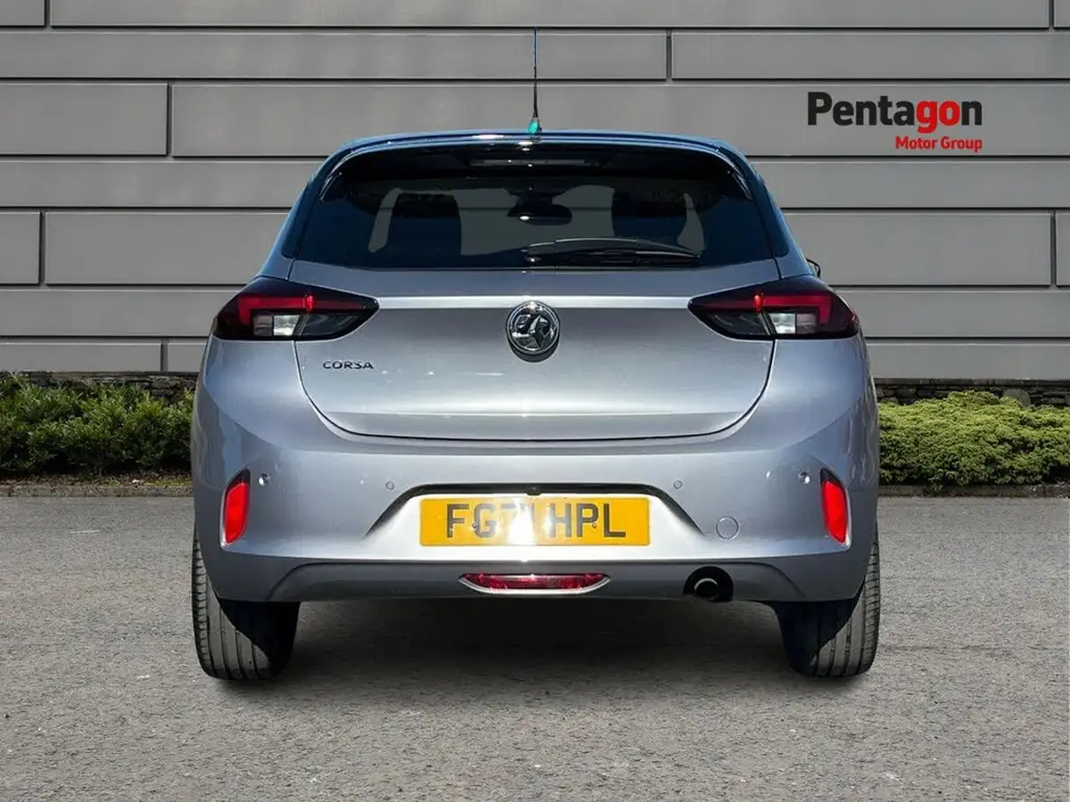 2021-vauxhall-corsa-12i-griffin-edition-big-13