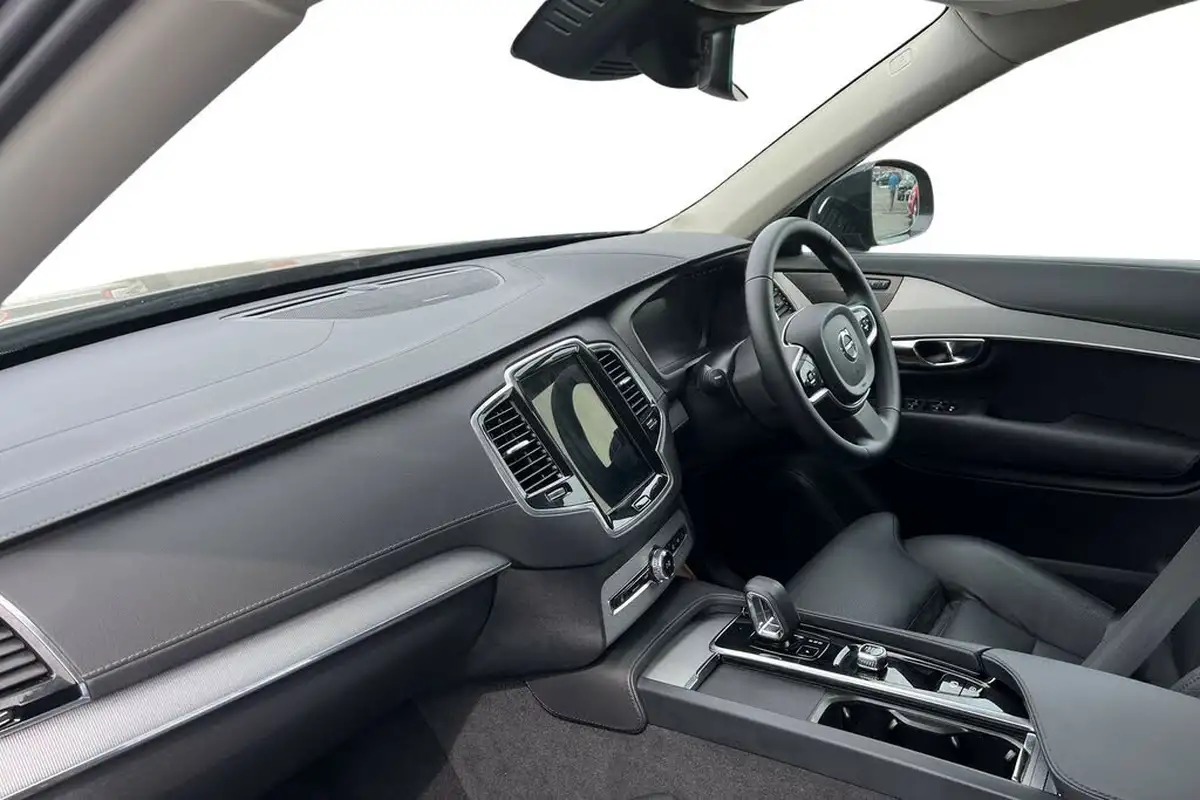 2024-volvo-xc90-20-b5-plus-big-1