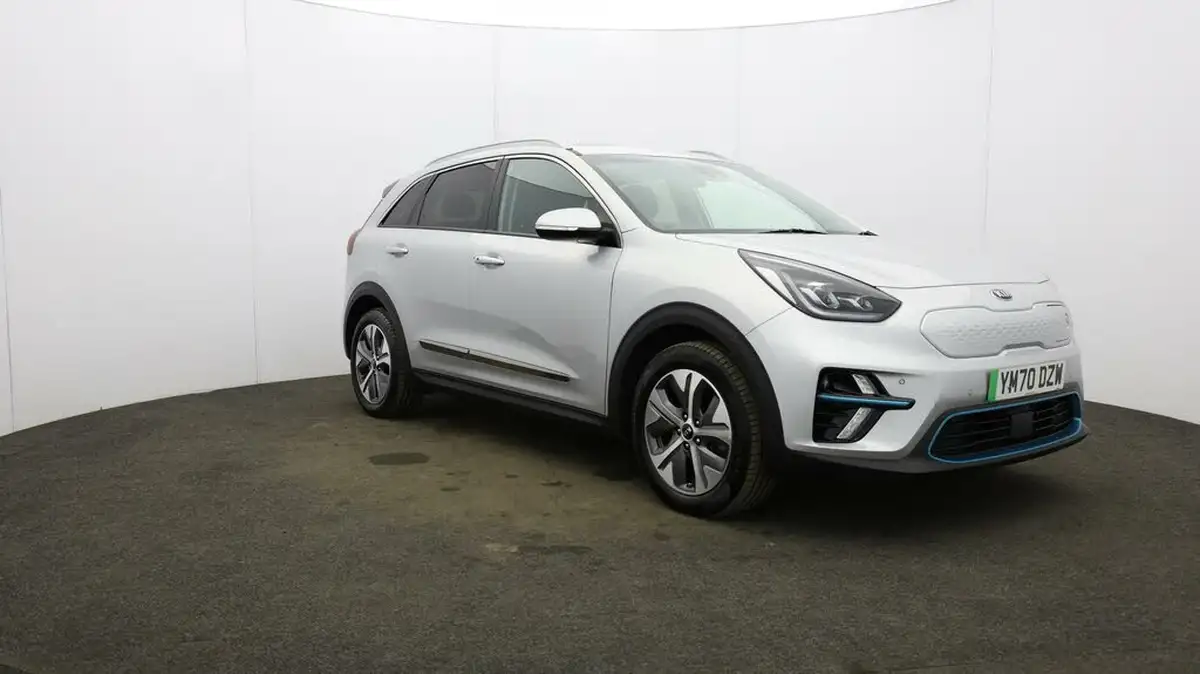 2021-kia-e-niro-ev-4-big-39