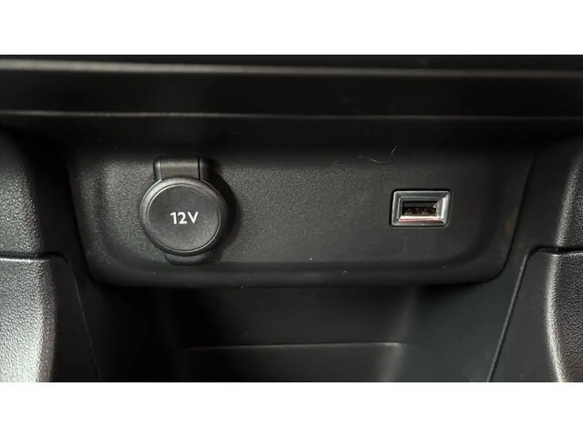 2020-citroen-c3-12-puretech-feel-82ps-ss-big-43