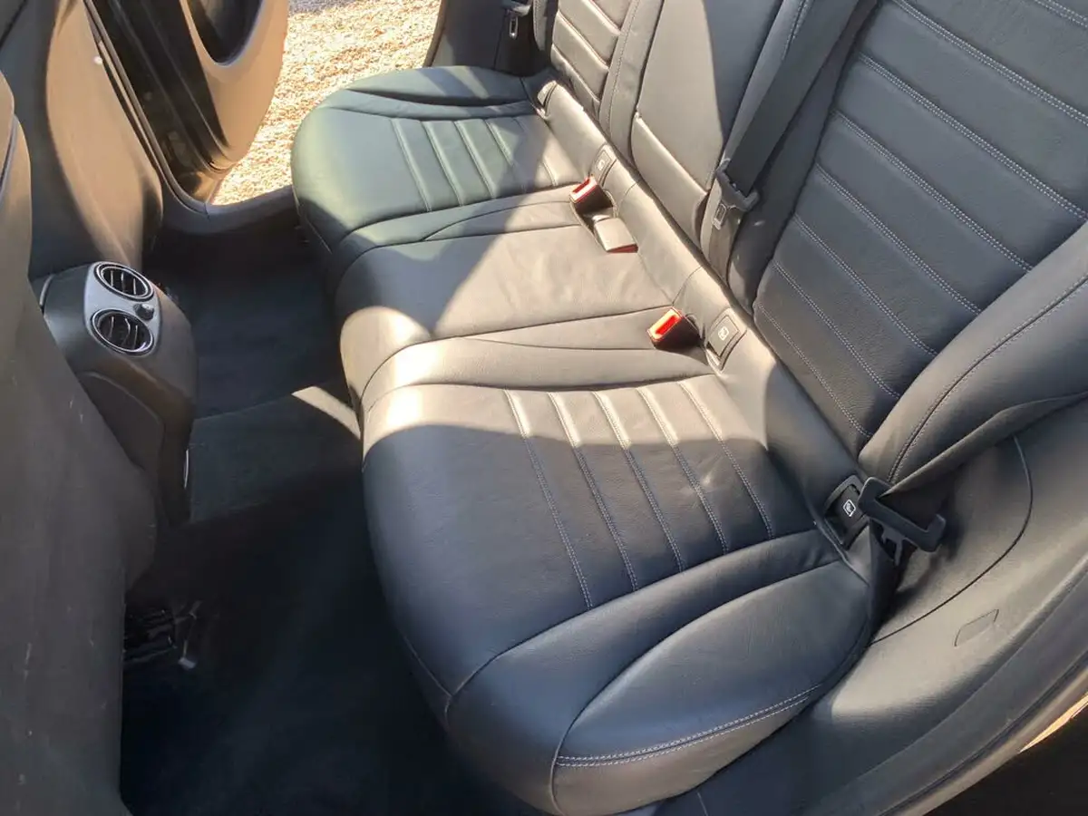 2018-mercedes-benz-glc-class-20-glc250-urban-edition-big-39