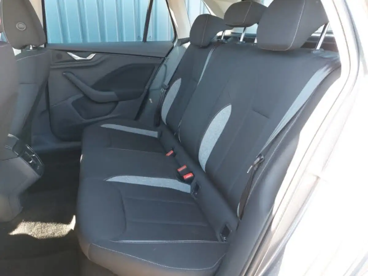 2024-skoda-kamiq-10-tsi-se-116ps-dsg-big-5