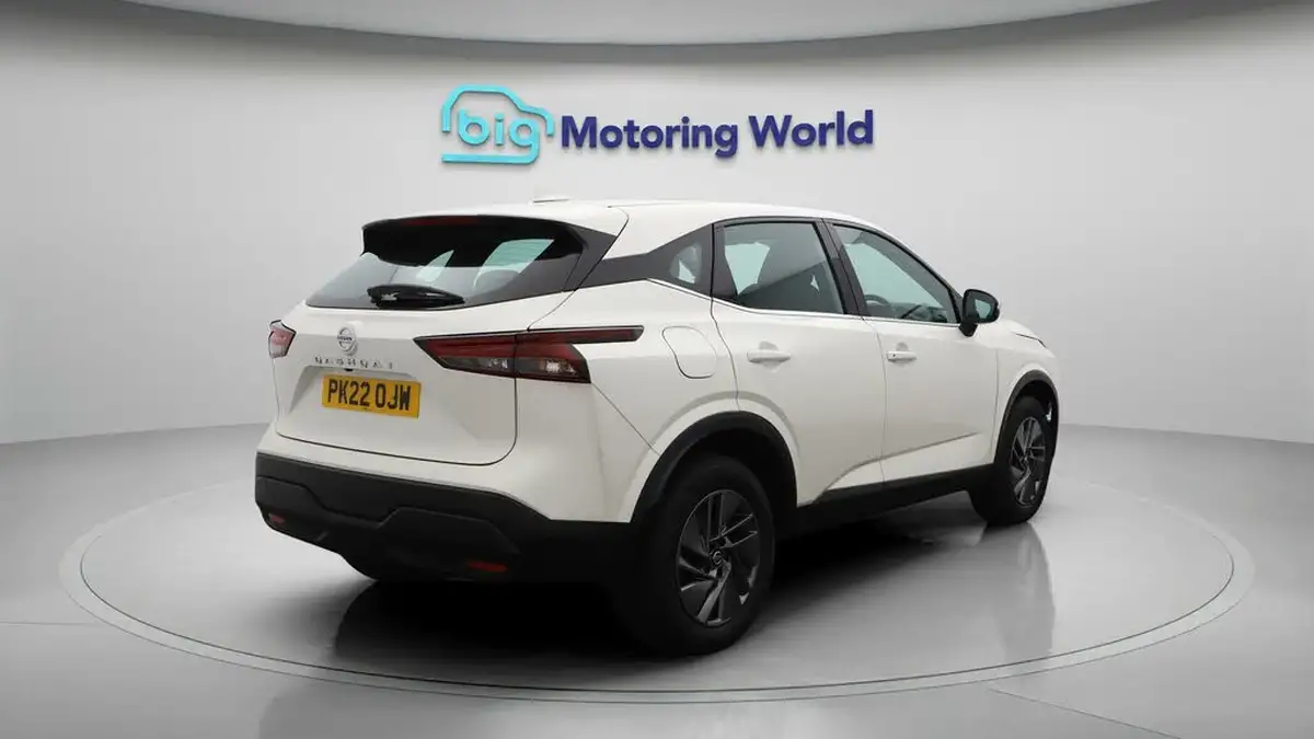 2022-nissan-qashqai-13-dig-t-acenta-premium-140ps-big-6