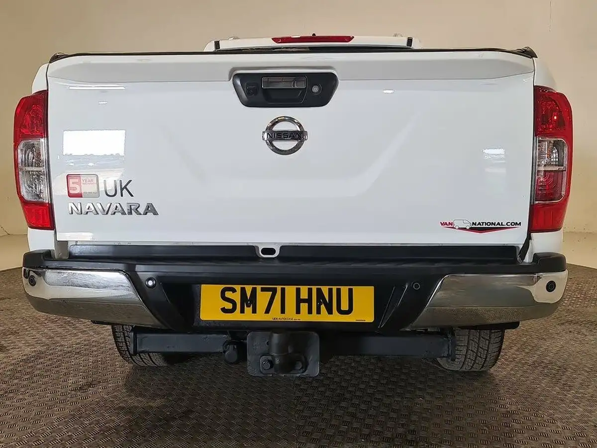 2021-nissan-navara-23dci-tt-tekna-8-navileather-auto-big-26