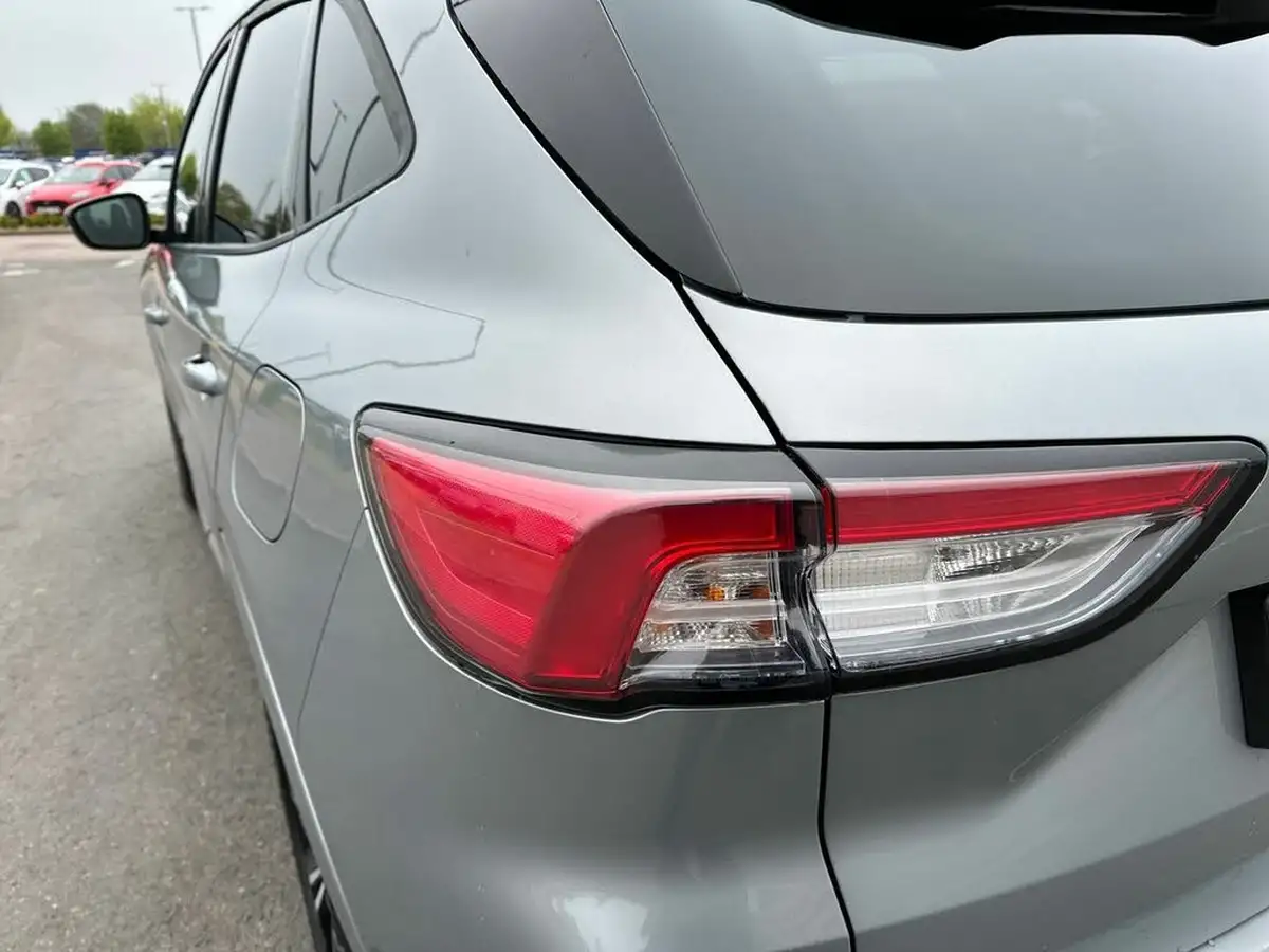 2024-ford-kuga-25t-st-line-x-edition-190ps-fhev-big-32