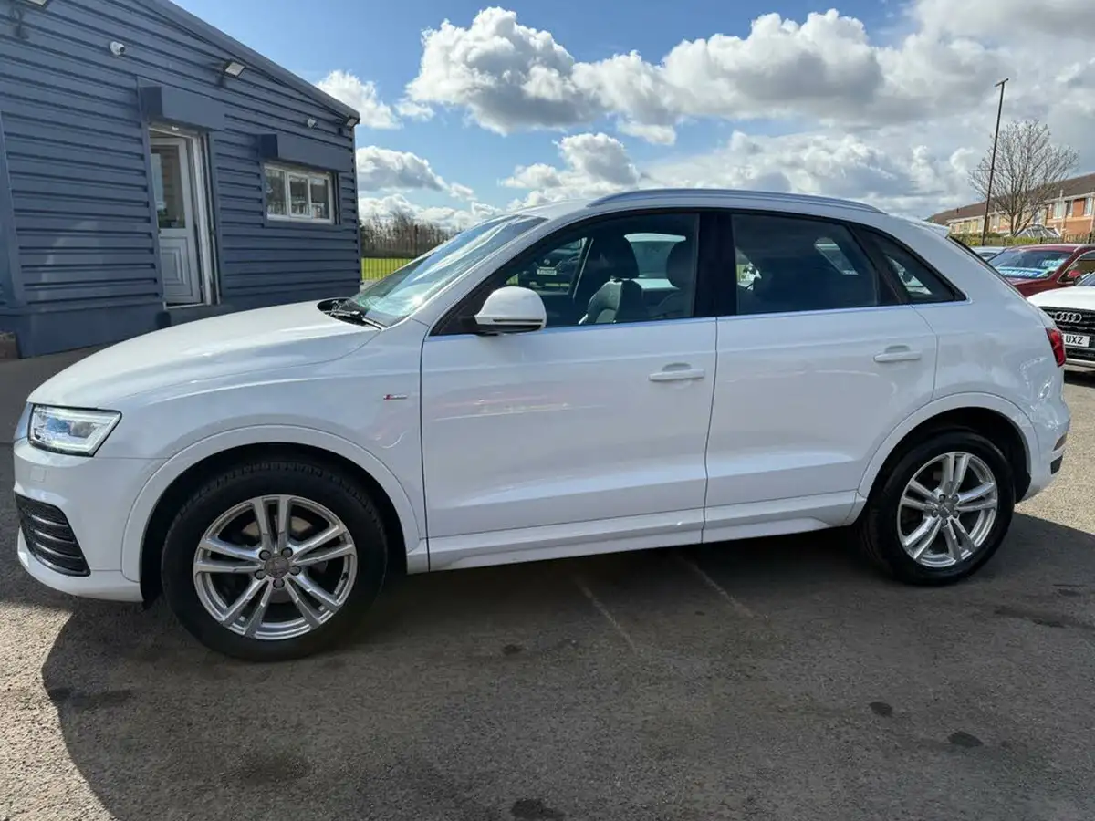 2017-audi-q3-20-tdi-quattro-s-line-navigation-150ps-big-12