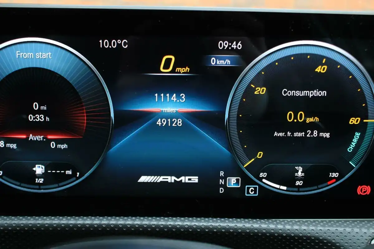 2019-mercedes-benz-a-class-20-a35-amg-premium-plus-hatchback-5d-big-41