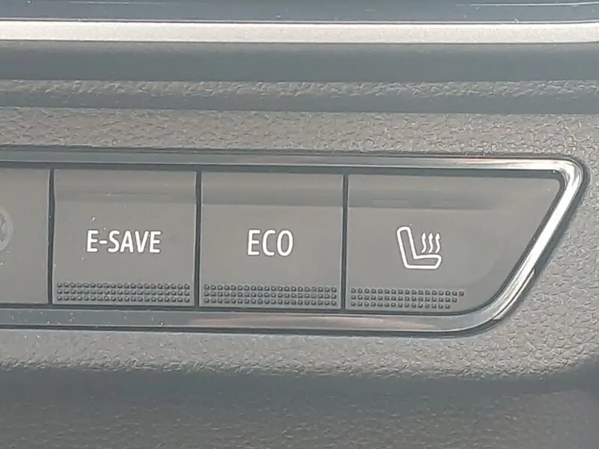 2024-dacia-jogger-16-tce-extreme-big-14