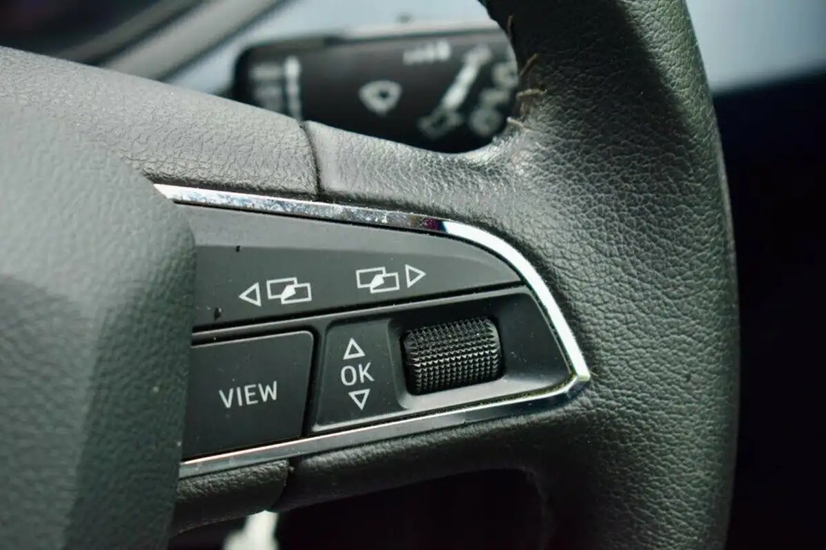 2020-seat-arona-10-tsi-evo-se-technology-big-32