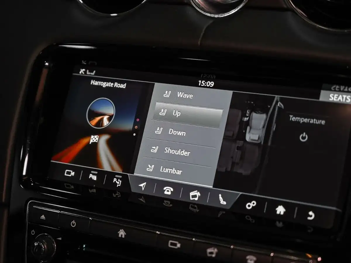 2018-jaguar-xj-series-30td-xj-portfolio-lwb-big-17
