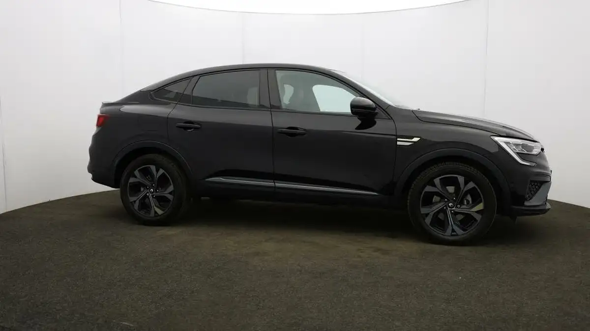 2023-renault-arkana-16-e-tech-engineered-big-42