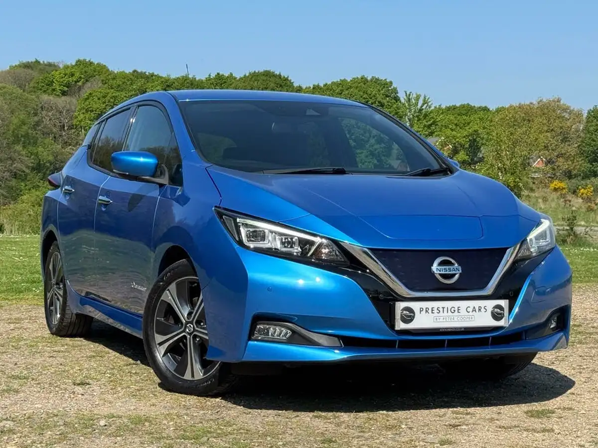 2020-nissan-leaf-e-tekna-big-0