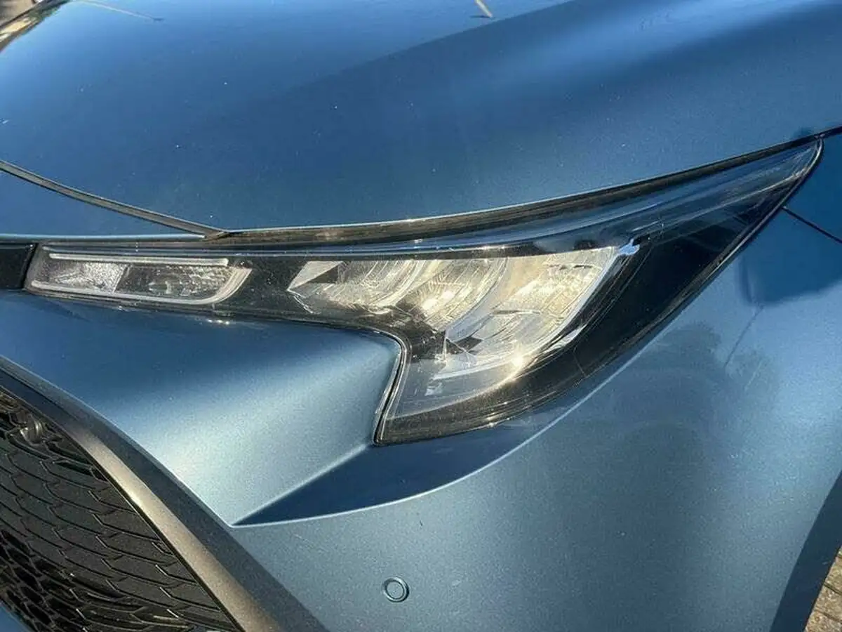 2020-toyota-corolla-18-vvt-i-icon-tech-trk-touring-sports-5d-big-67
