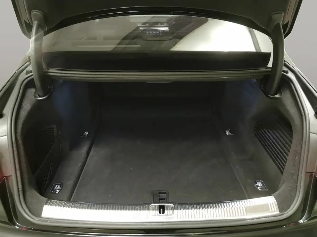 2019-audi-a8-30-50-tdi-big-37