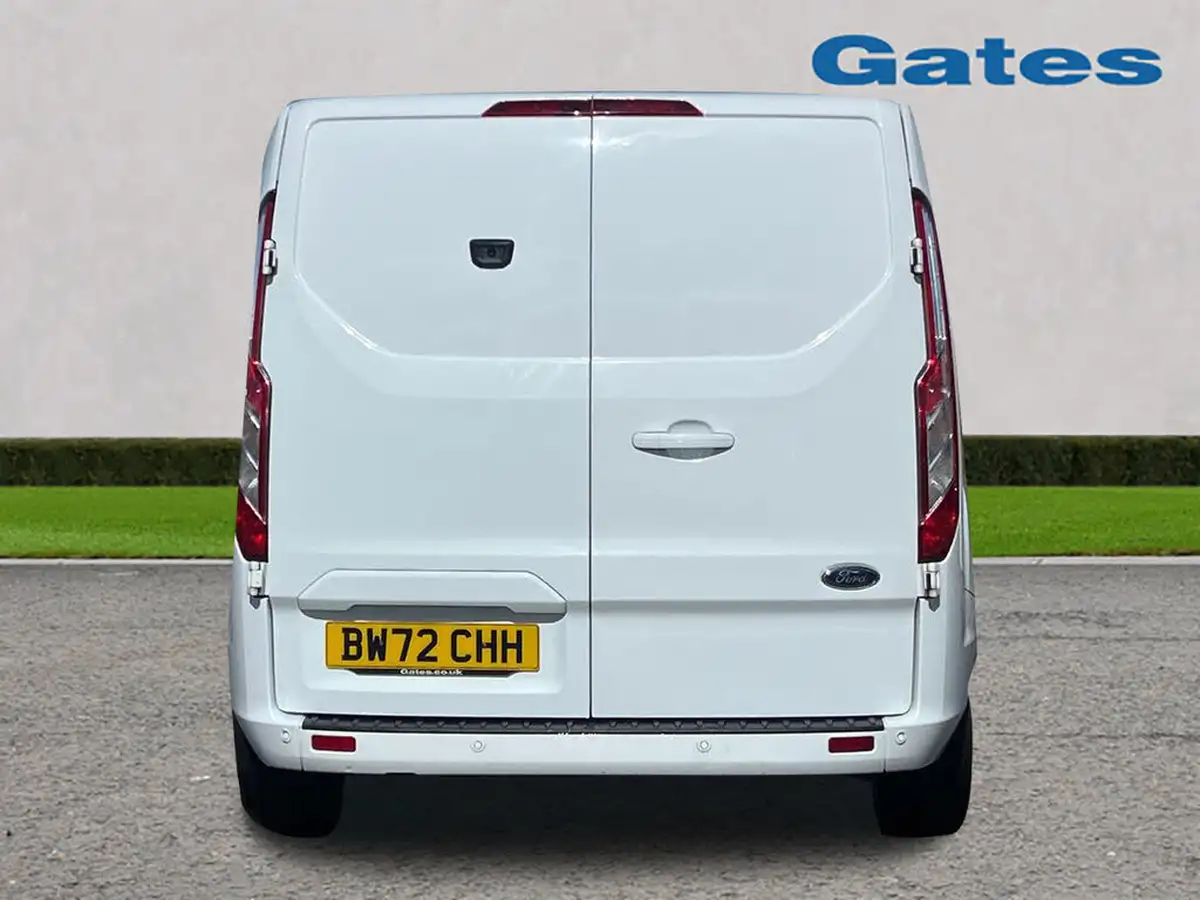 2023-ford-transit-custom-big-6