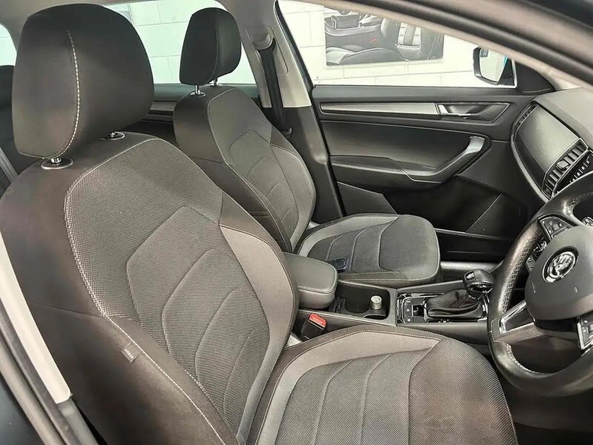 2017-skoda-kodiaq-20tdi-se-5-seatsss-dsg-big-8
