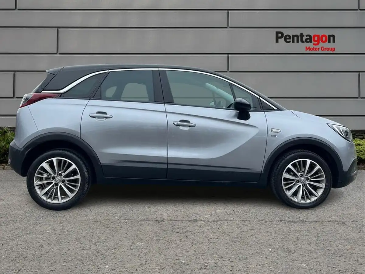 2020-vauxhall-crossland-x-12-griffin-110ps-big-10