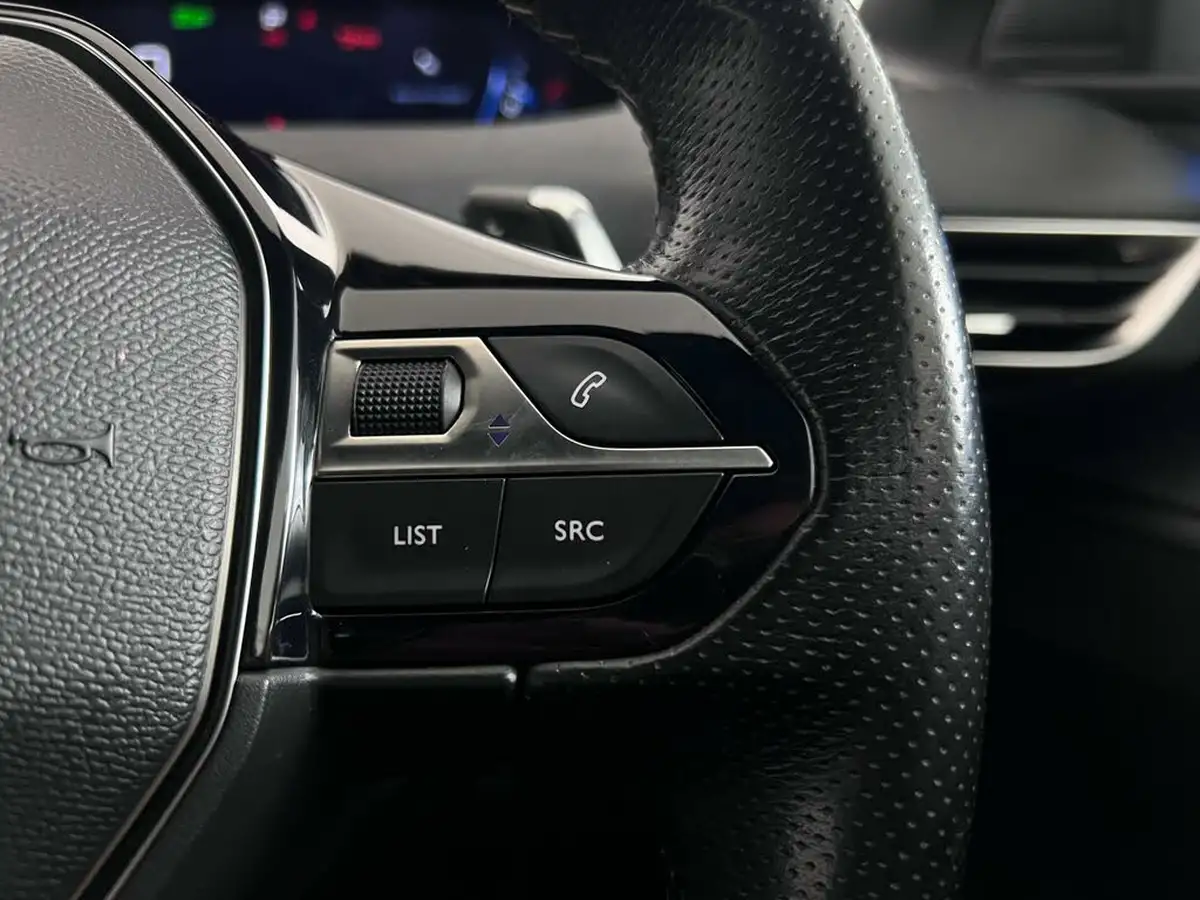 2018-peugeot-3008-suv-16-bluehdi-gt-line-eat6-big-17
