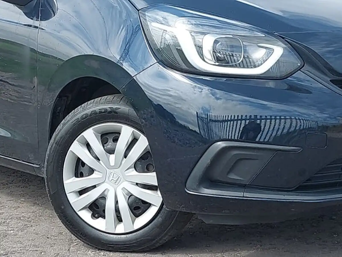 2021-honda-jazz-15-i-mmd-se-109ps-big-8