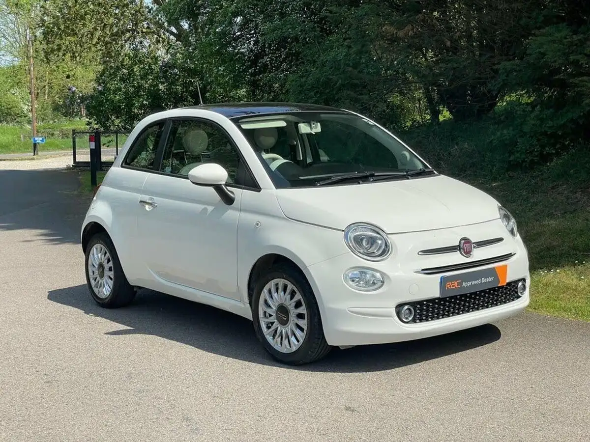 2020-fiat-500-10-lounge-big-5