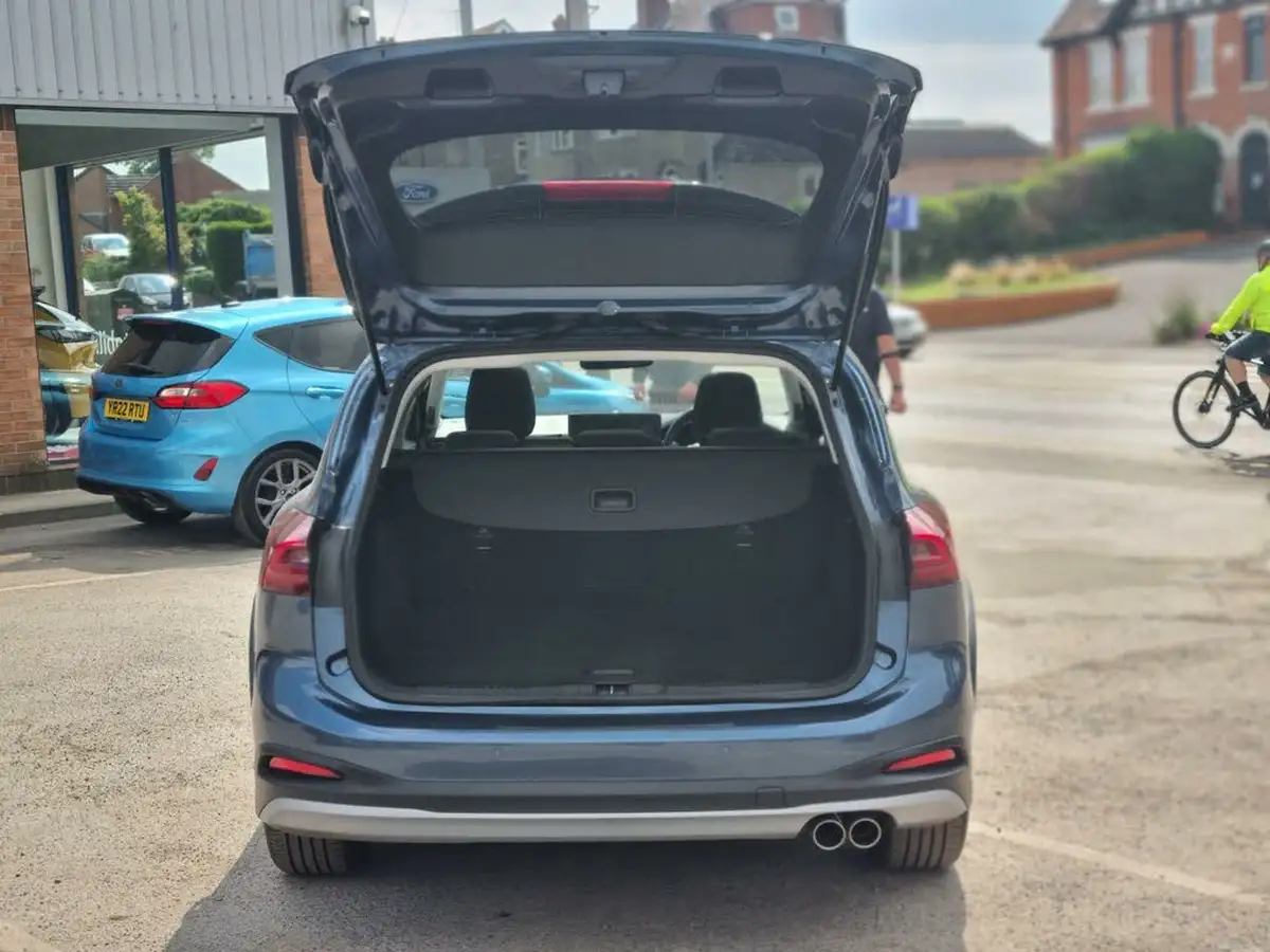 2024-ford-focus-10t-active-x-125ps-estate-big-34