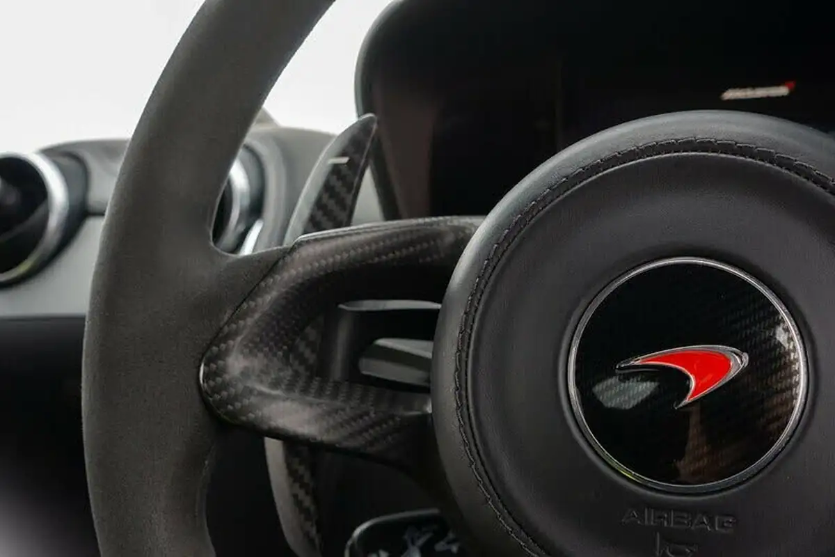 2016-mclaren-540c-38-big-29