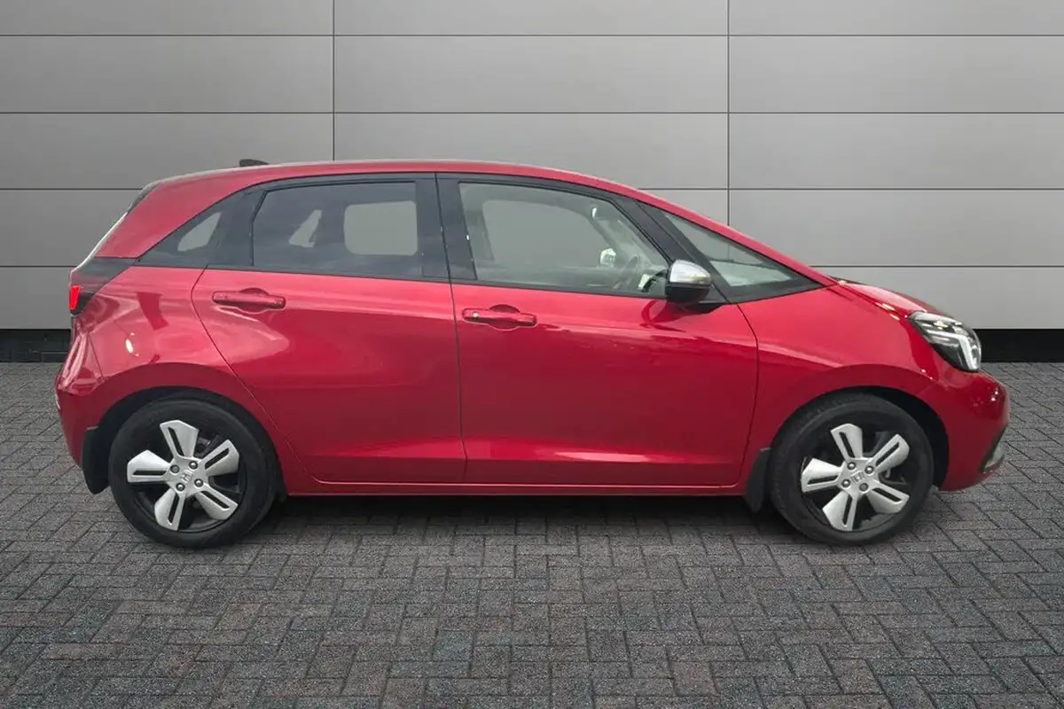 2021-honda-jazz-15-i-mmd-ex-107ps-big-4