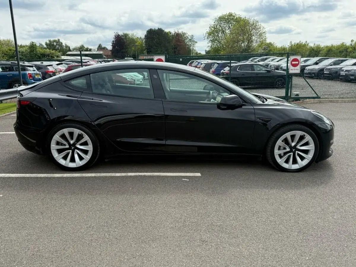 2021-tesla-model-3-e-long-range-4x4-big-7
