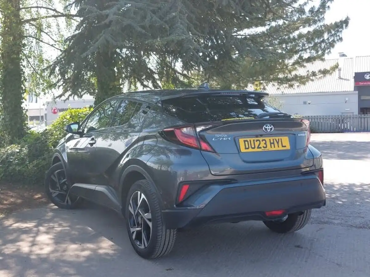 2023-toyota-c-hr-18-vvt-i-design-120bhp-big-1