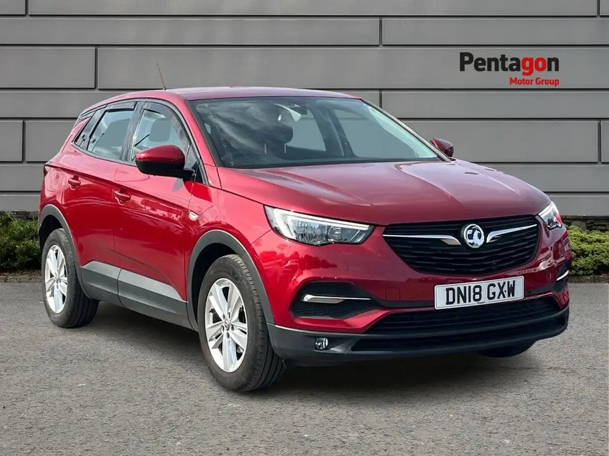 2018-vauxhall-grandland-x-12-se-132ps-auto-big-0