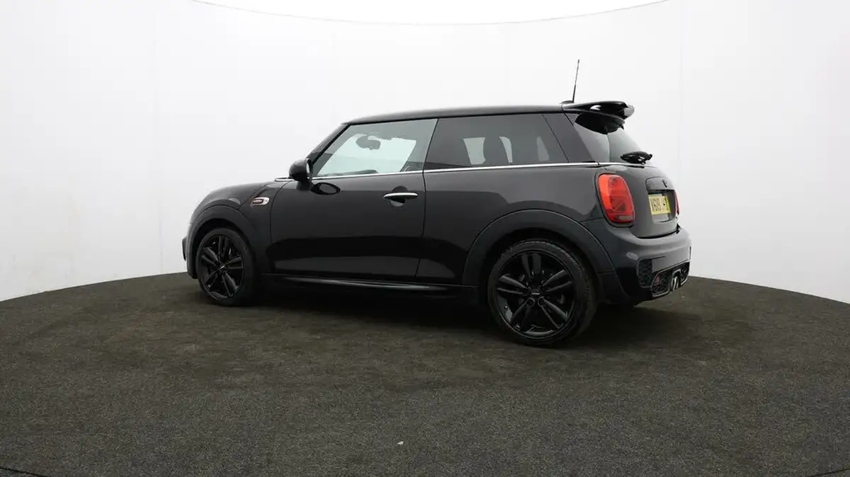 2019-mini-cooper-20-cooper-s-sport-189bhp-hatchback-3d-auto-big-64