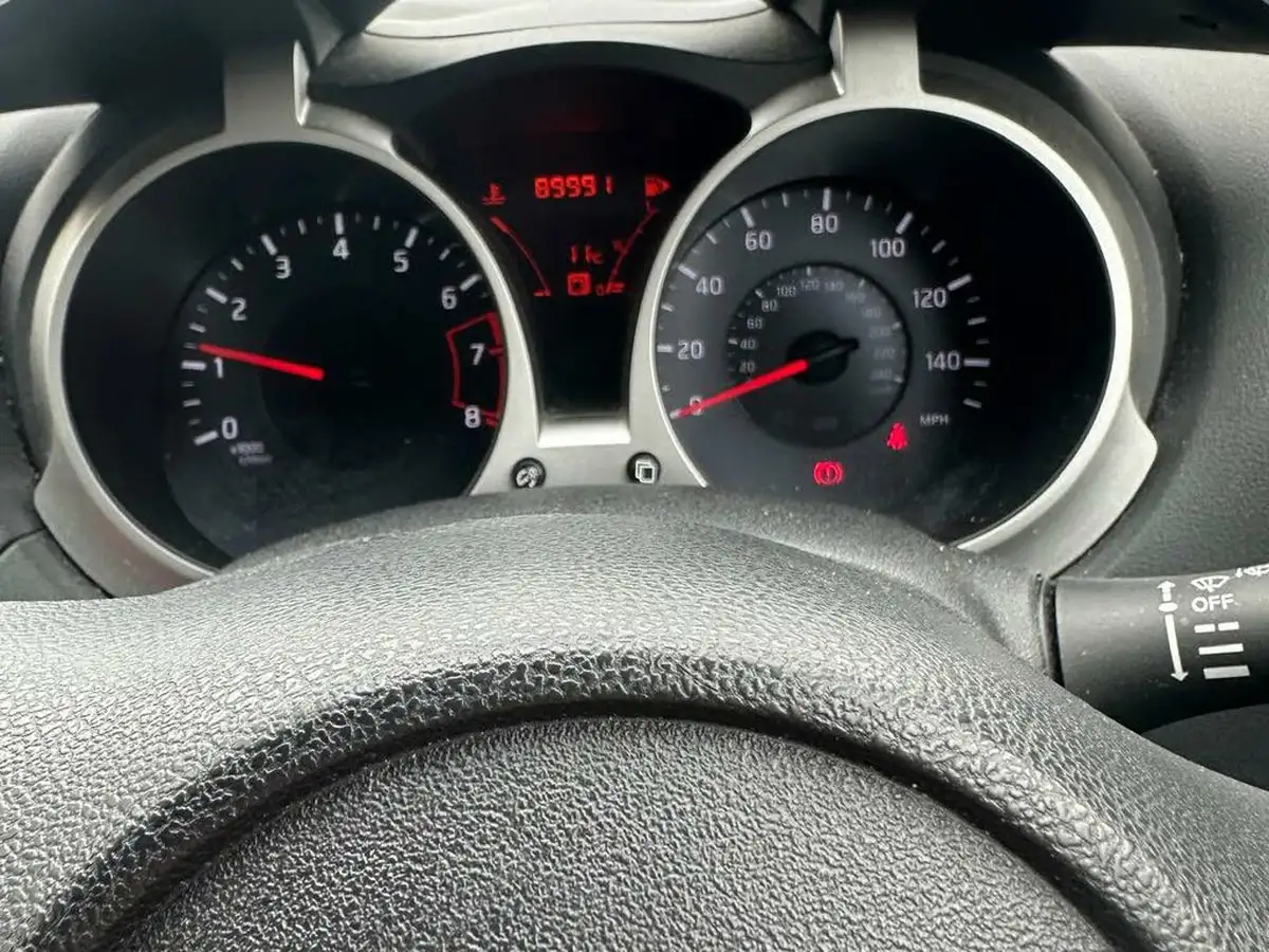 2012-nissan-juke-16-acenta-premium-16v-1598cc-big-13