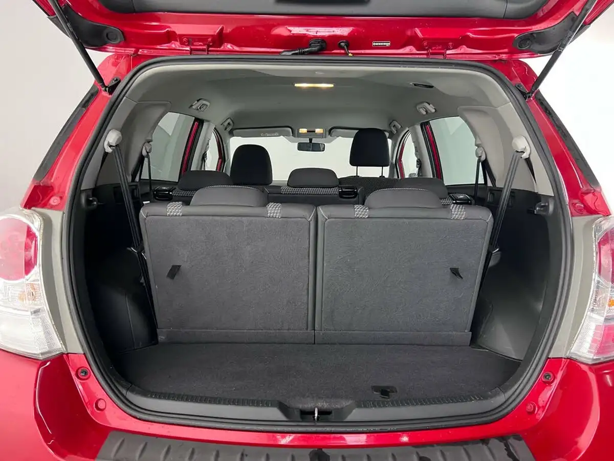 2016-toyota-verso-16d-d-4d-trend-big-7
