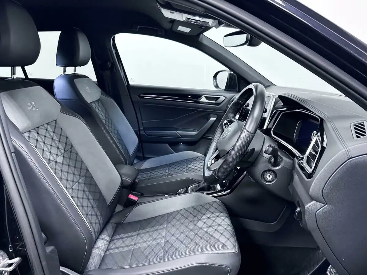 2022-volkswagen-t-roc-20-tsi-r-line-big-20
