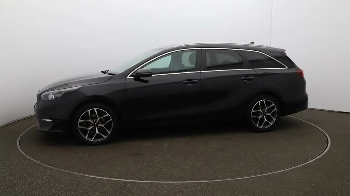 2022-kia-ceed-15-t-gdi-3-sportswagon-big-58