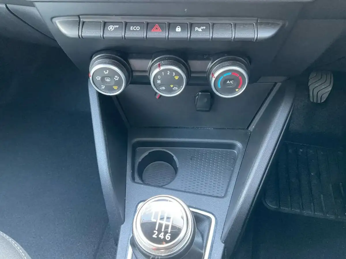 2021-dacia-duster-13-tce-comfort-130bhp-station-wagon-5d-1333cc-big-24