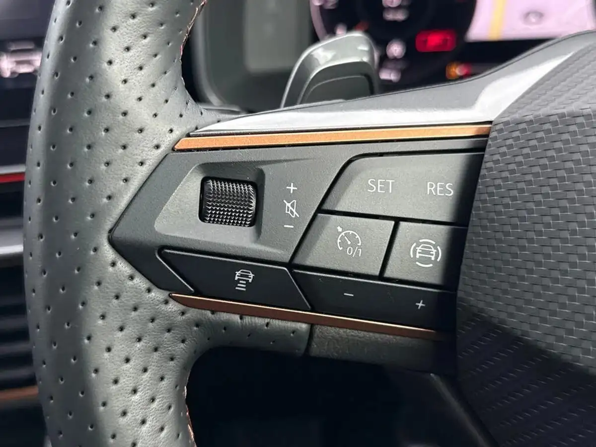 2024-cupra-formentor-15-tsi-v2-dsg-big-48