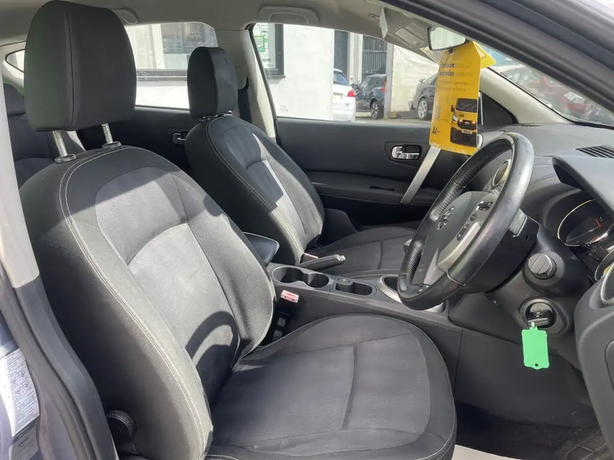 2010-nissan-qashqai-15td-acenta-big-9