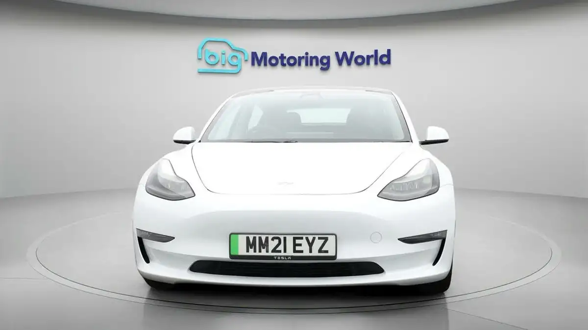 2021-tesla-model-3-e-long-range-4x4-big-1