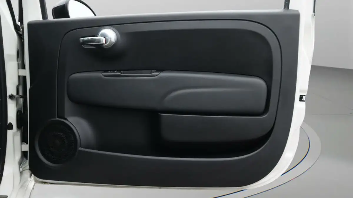 2021-fiat-500-10-hey-google-big-15