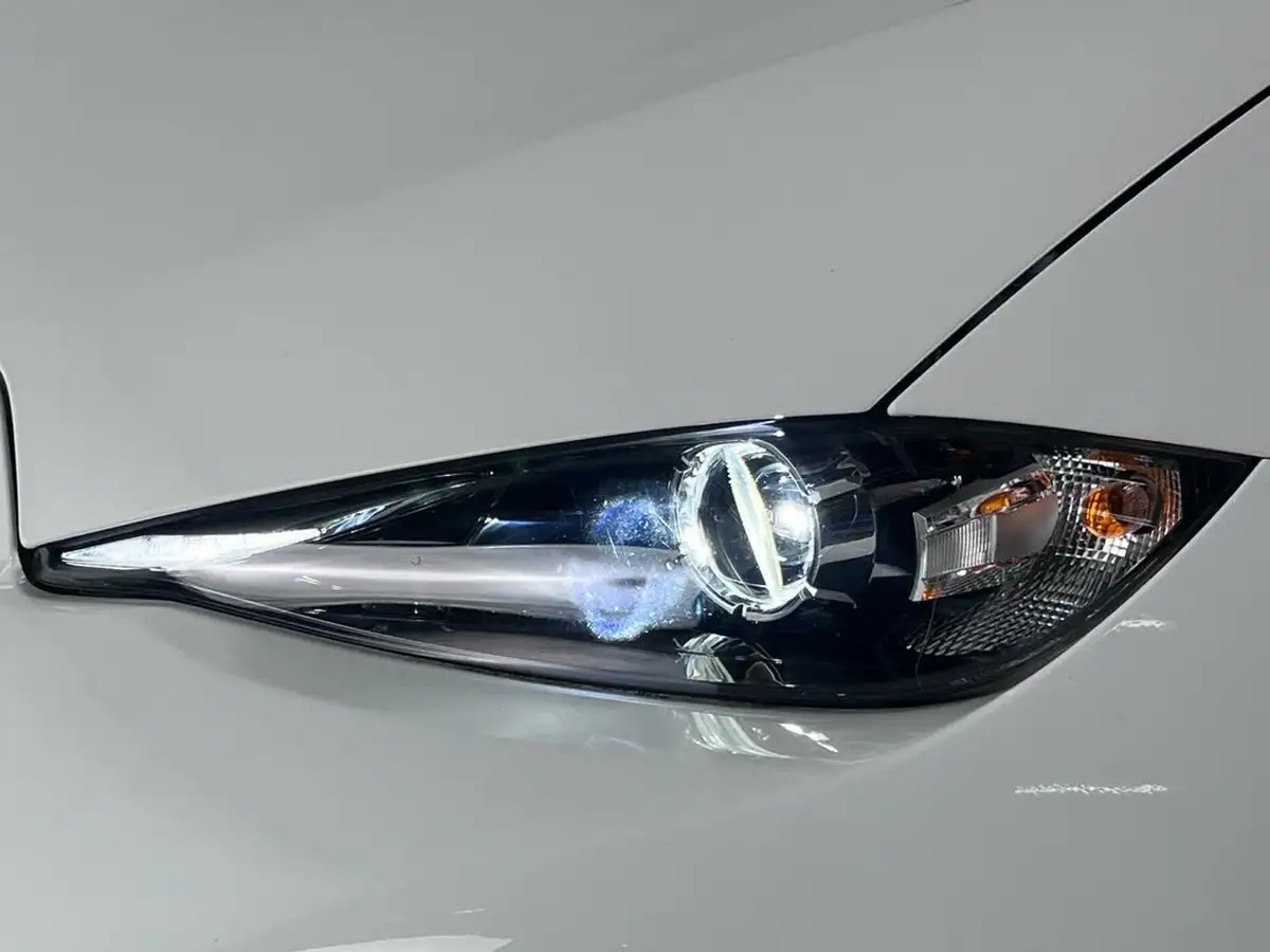 2018-mazda-mx-5-15-se-l-rf-big-11