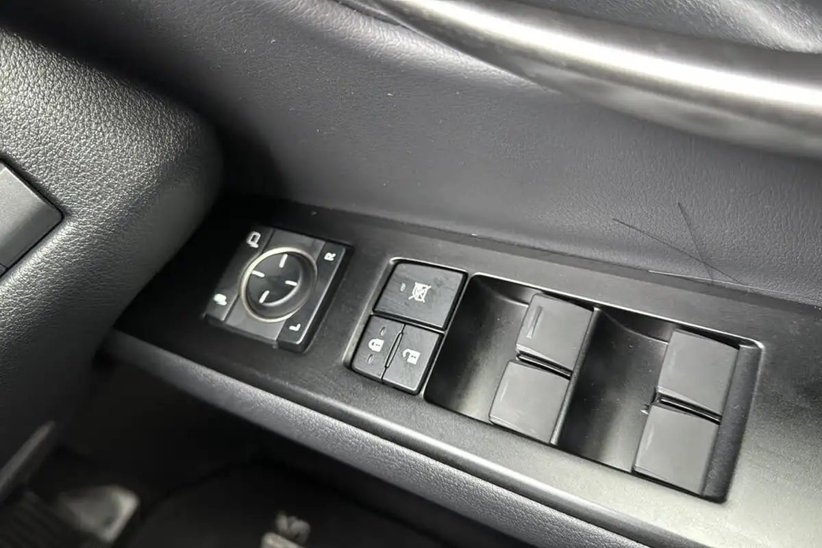 2020-lexus-ux-250h-20-ux-premium-pack-with-navigation-big-34